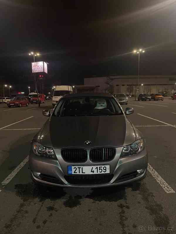 BMW Řada 3 2,0   E90 318d r.v. 2009 2,0 105kW - foto 2