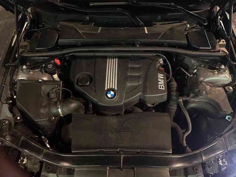 BMW Řada 3 2,0   E90 318d r.v. 2009 2,0 105kW - foto 9