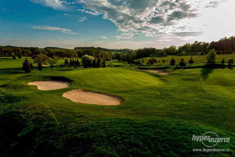 PRODÁM 2 GOLFOVÁ ČLENSTVÍ GOLF KLUB KONOPIŠTĚ