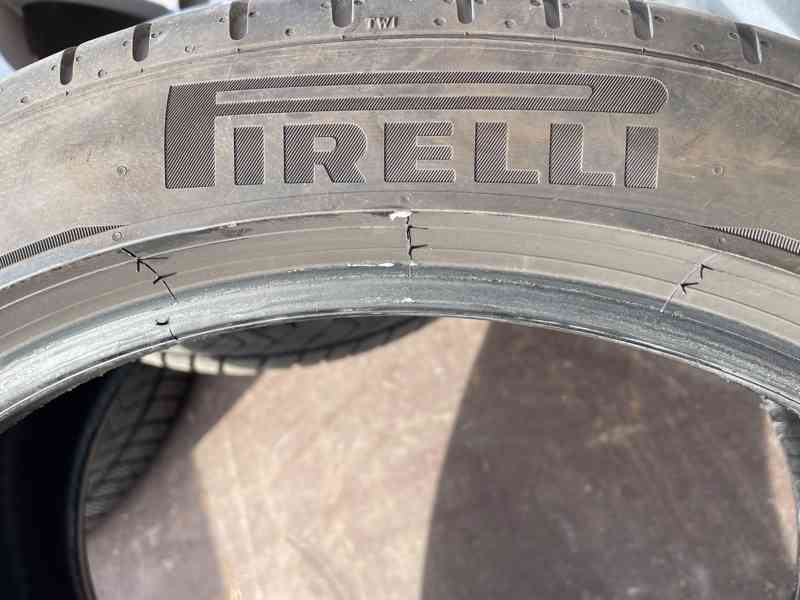 Pirelli P Zero 245/40 R 19  - foto 2