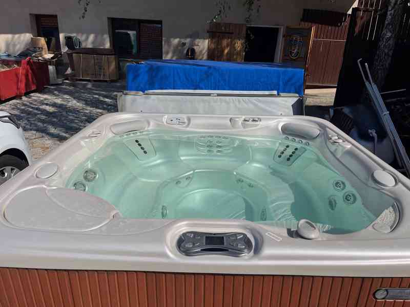 Vířivka Vanguard HotSpring - foto 7
