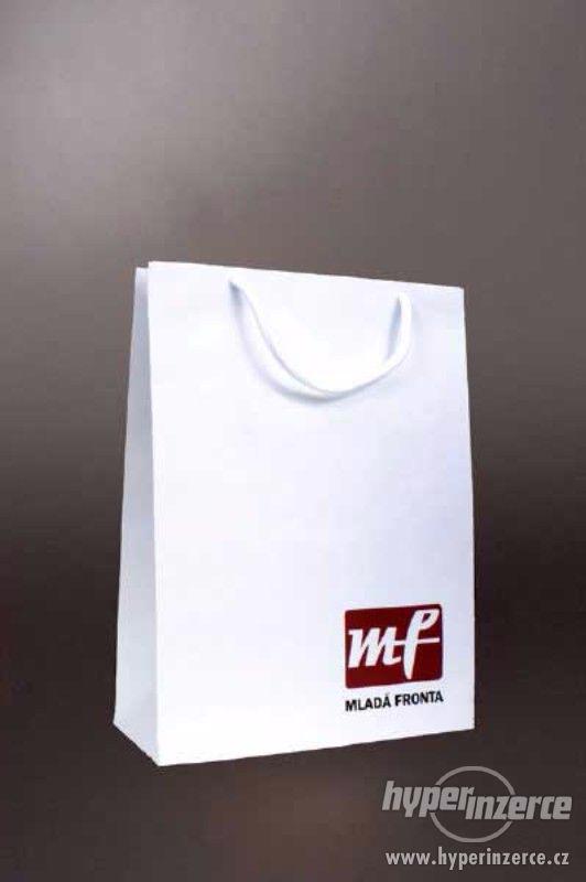 Reklamní papírové tašky s potiskem - foto 7