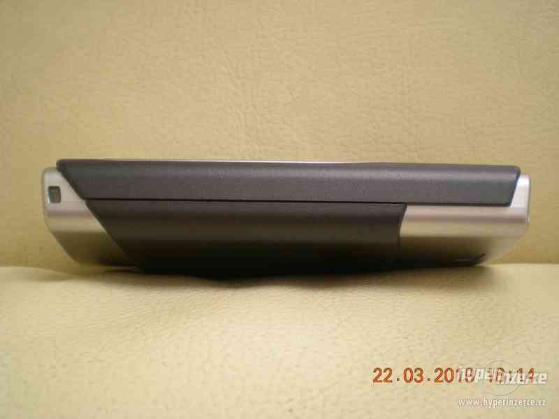 Nokia N70 - funkční mobilní telefony z r.2005 od 250,-Kč - foto 4
