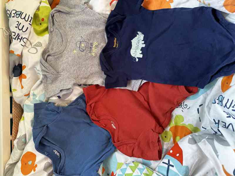 Obleceni kluk - foto 13