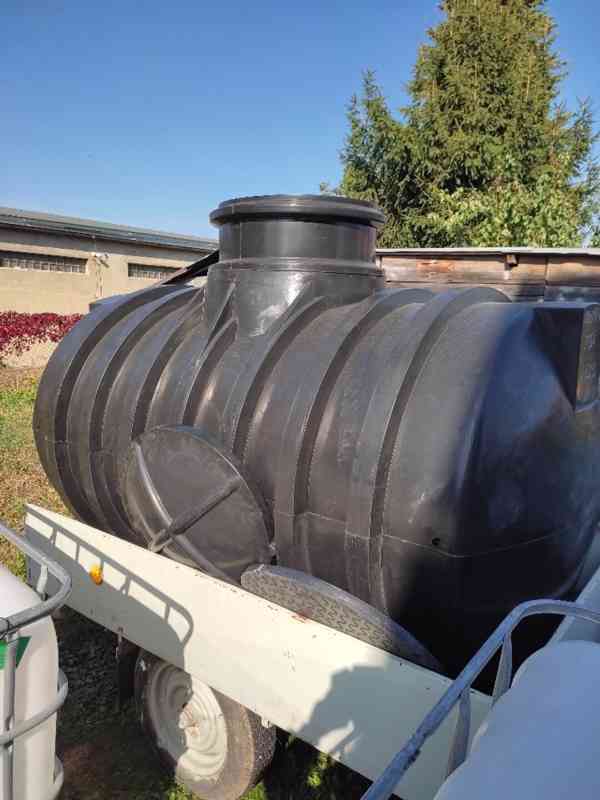 NÁDRŽ SEPTIK 2,35m3   17.000,- Kč PROSTĚJOV mob: 731 855 194 - foto 3
