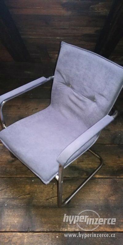 Kovové židle - foto 1