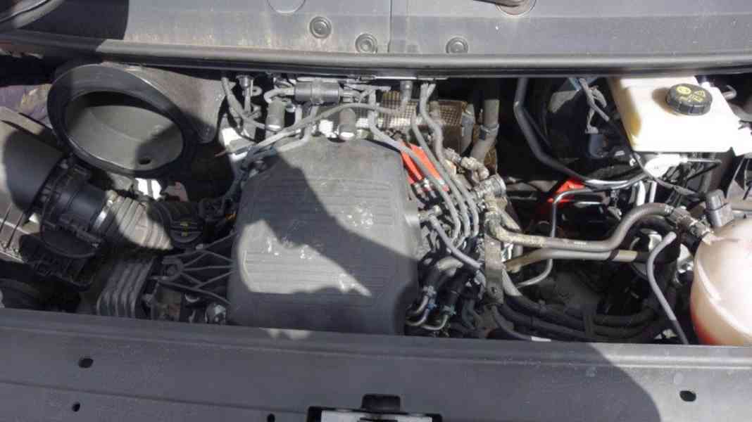 VOLKSWAGEN Crafter 35 2.0 6G FWD DR valníkový s plachtou - foto 5