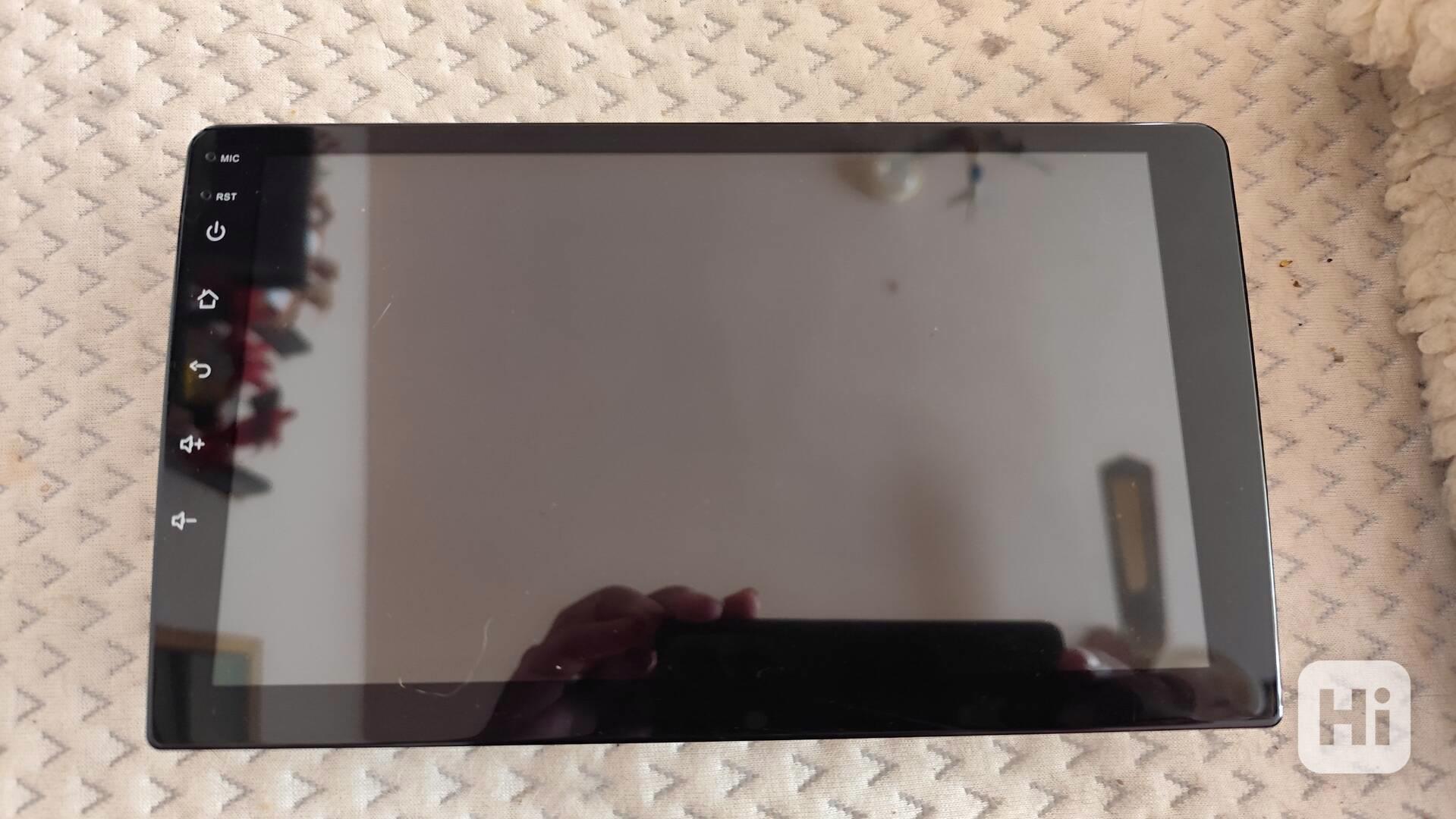 Autorádio / navigace  9"  android 13 - foto 1