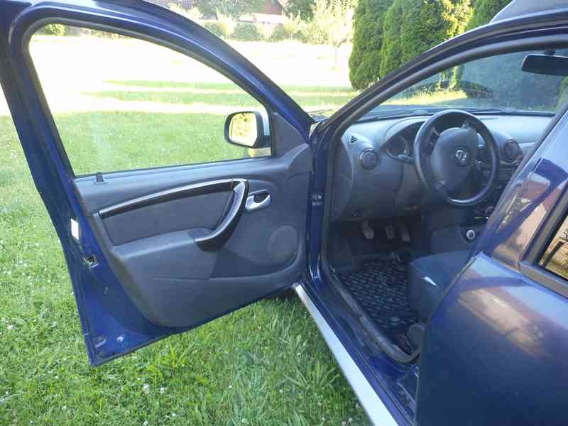 Dacia Duster 1.6 16V 4x4, r.v.2011, STK do 04/2027 - foto 9