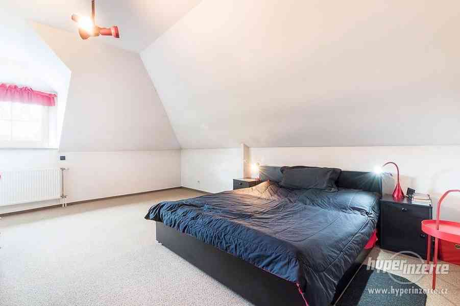 Prodej rodinného domu 370 m, pozemek 821 m, Svojetice, okres Praha-východ - foto 11