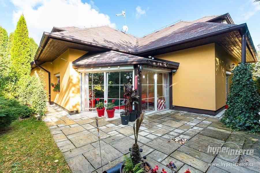Prodej rodinného domu 370 m, pozemek 821 m, Svojetice, okres Praha-východ - foto 18
