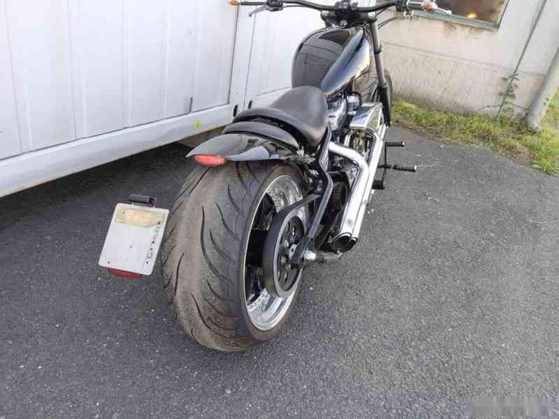 Stavba Harley Davidson sporttail - foto 4