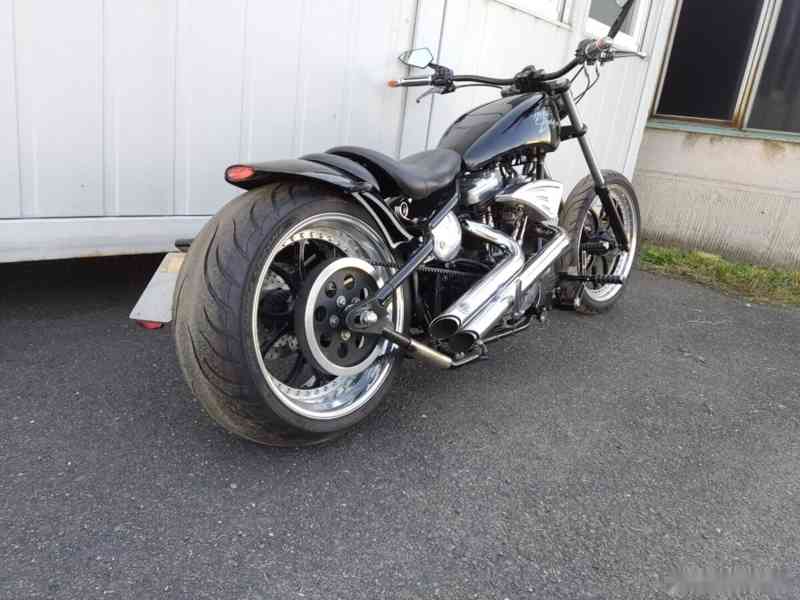 Stavba Harley Davidson sporttail - foto 5