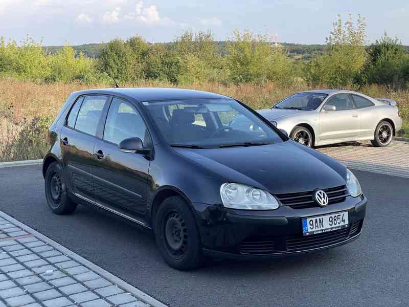 Volkswagen Golf 5 1.4 Benzin  - foto 1