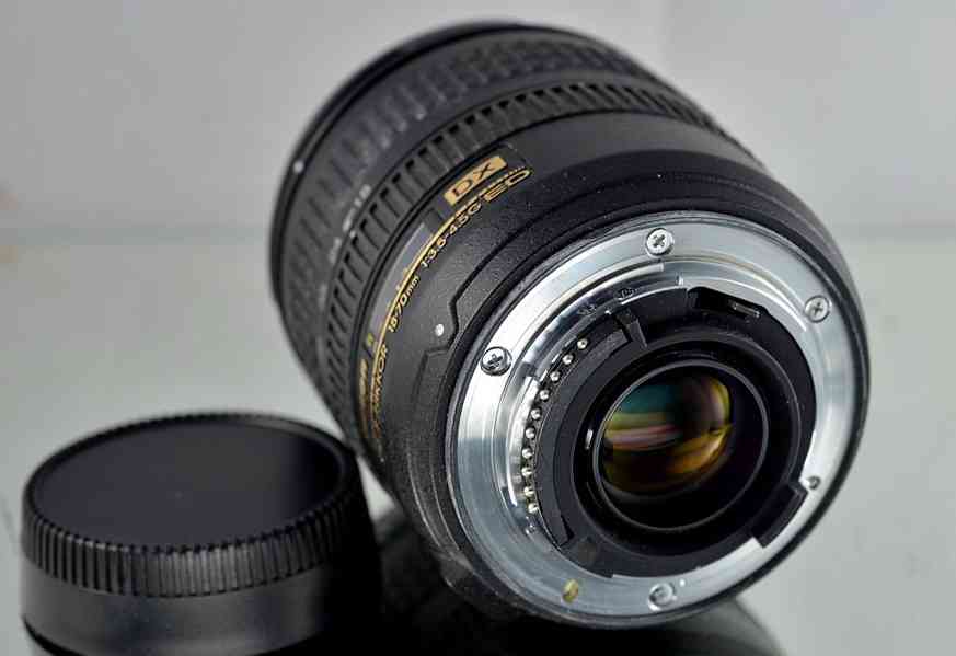 NIKON AF-S DX NIKKOR 18-70mm f/3.5-4.5 G IF ED - foto 5