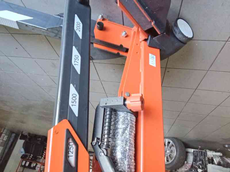 Kočku 2000kg novou MEGA CRV20 - foto 3
