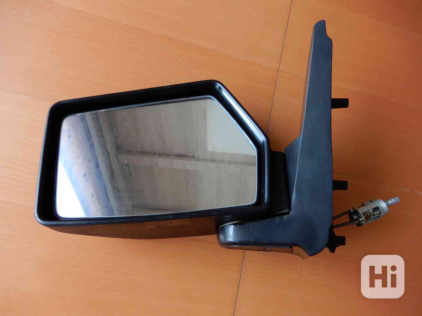 Levé zpětné zrcátko Škoda Favorit - foto 1