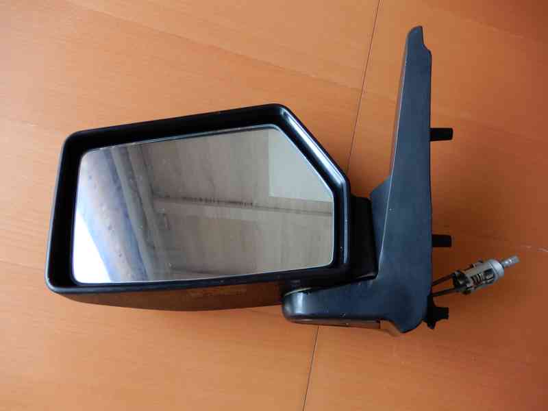 Levé zpětné zrcátko Škoda Favorit - foto 1