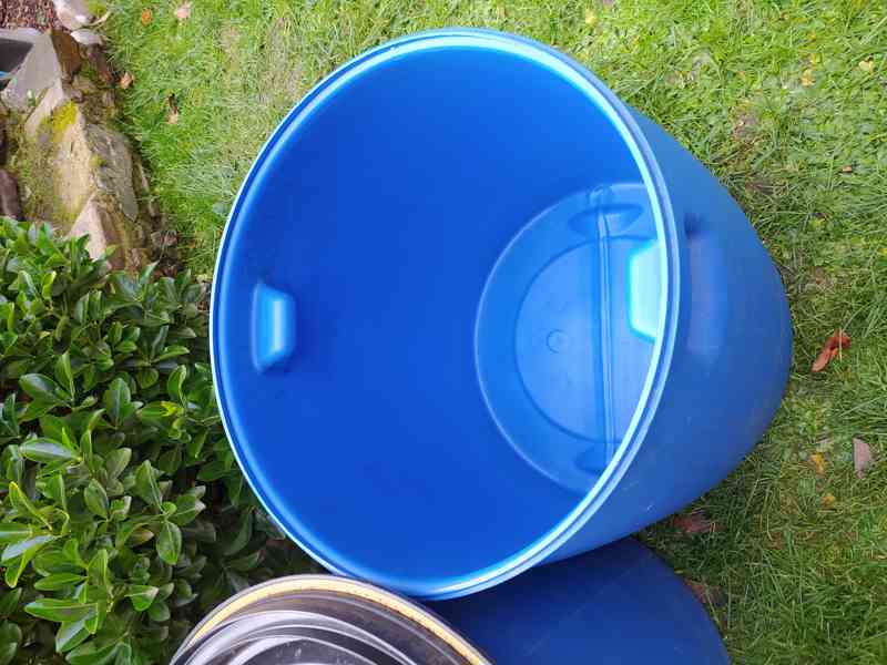 Plastové sudy - foto 2