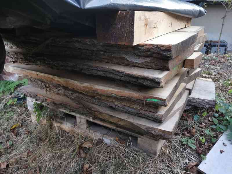 Dubové stupně / pražce / trámy   cca 1300 × 370 × 120 mm - foto 5