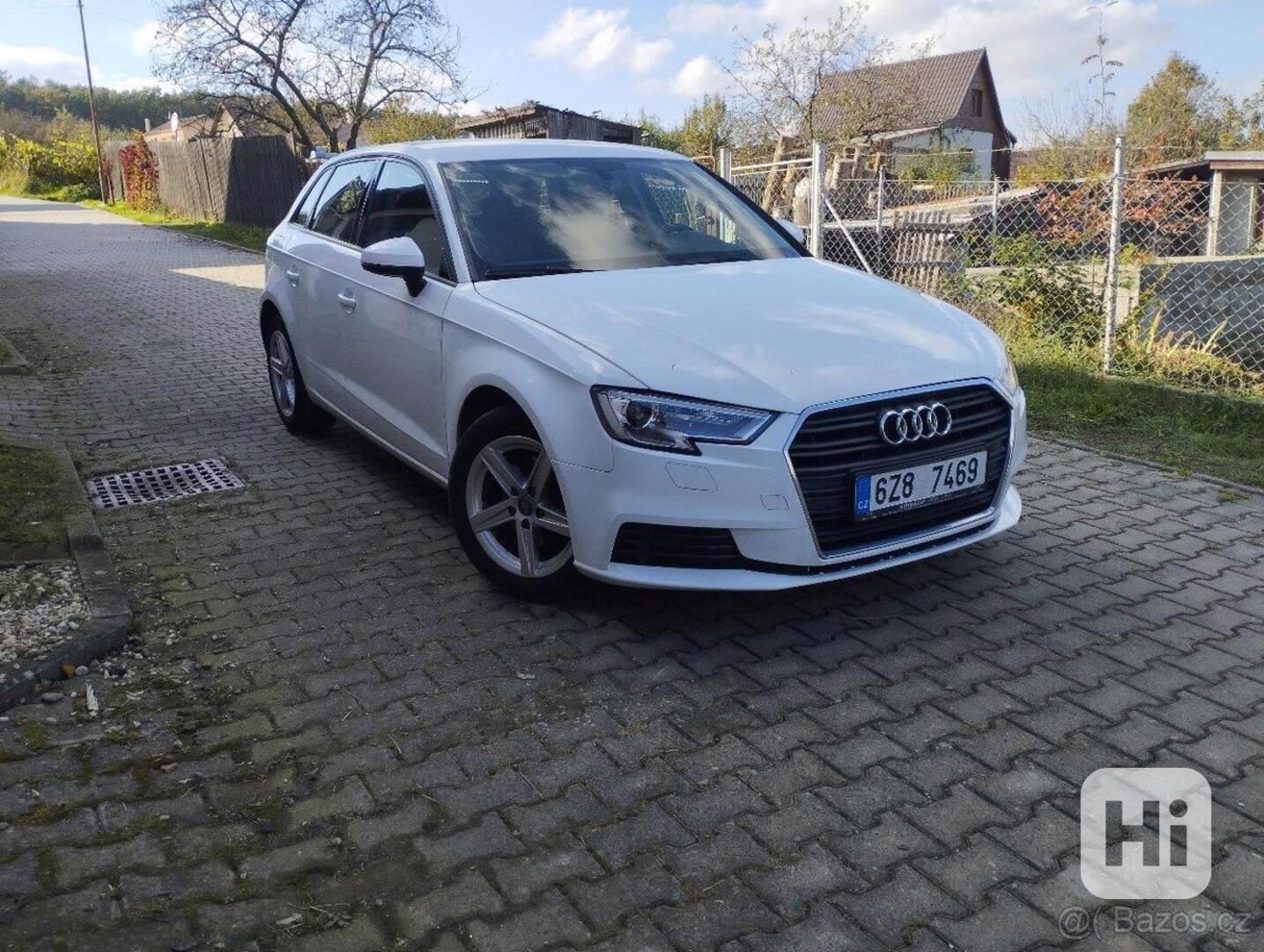 Audi A3 1,6   A3 Sportback - foto 1