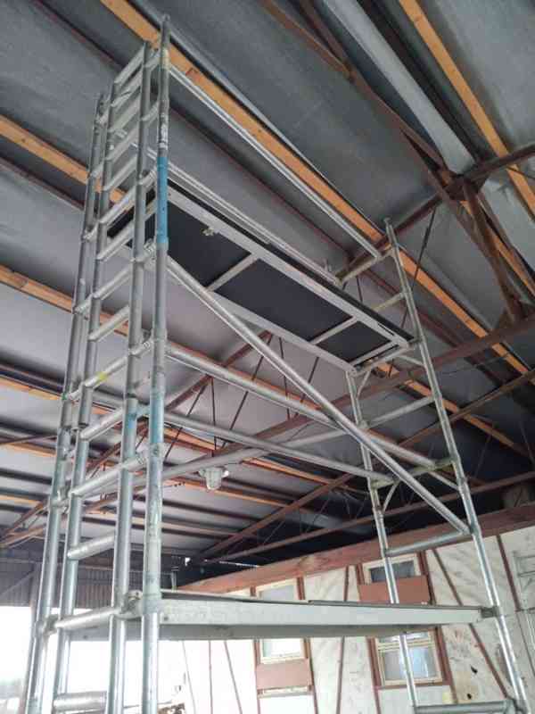 Pojízdné hliníkové lešení Eurotower - pracovní výška 5,73m - foto 2