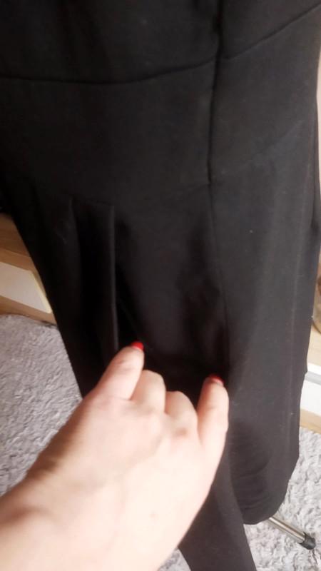 Krásné černé áčkové šaty  - foto 2