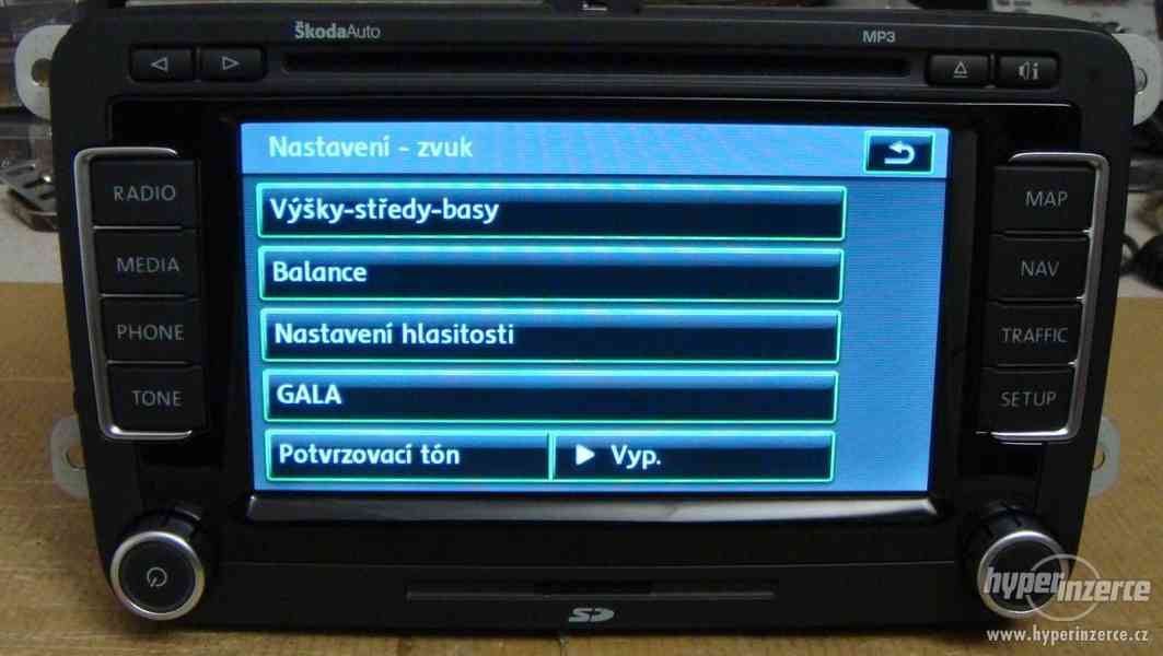 Škoda Columbus auto mp3,GPS navigace,DVD,30GB HDD - foto 2