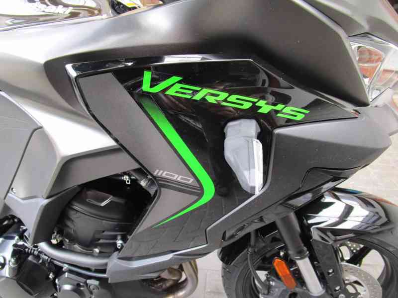 Kawasaki Versys 1100 - foto 5