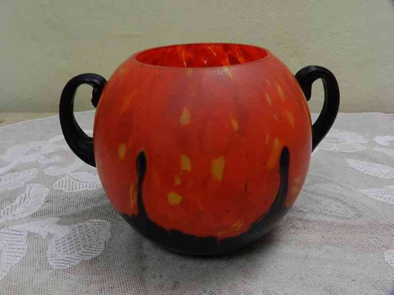 Zajímavá barevná matovaná Váza Autorské sklo