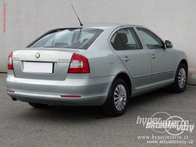 Škoda Octavia 1.6, benzín, RV 2009 - foto 7