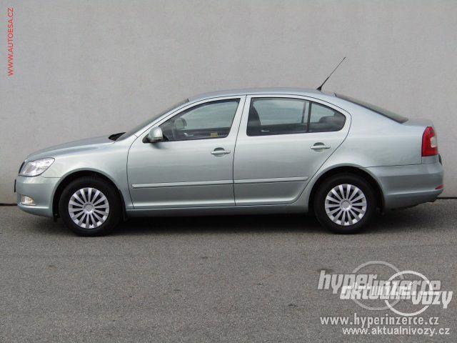 Škoda Octavia 1.6, benzín, RV 2009 - foto 9