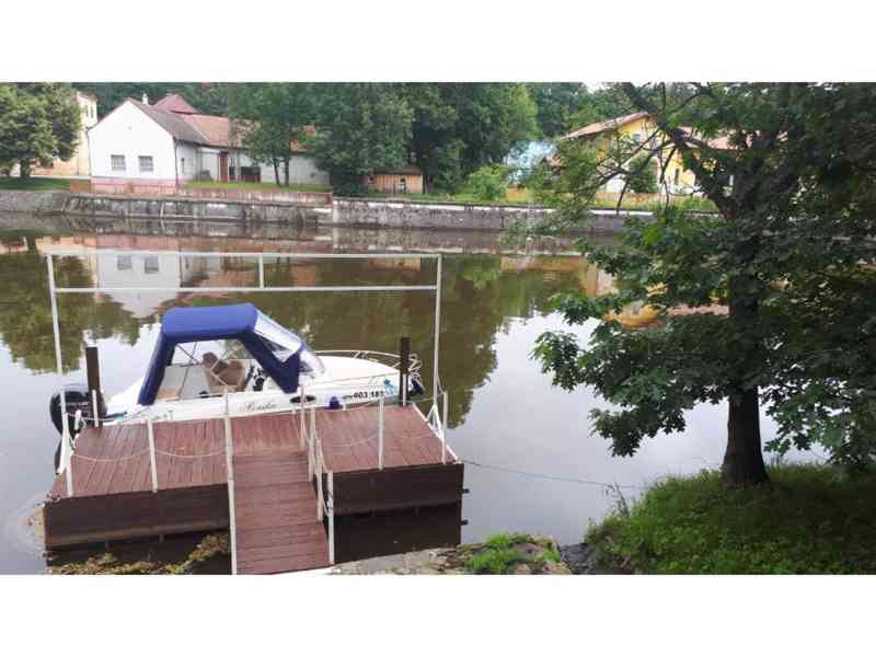 AM Yacht 565 + Mercury F 150 + trailer - POUŽITÁ - foto 7