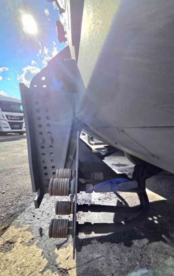 4x4 MAN hák 14.5t komunál 3-vývody kontejner - foto 8