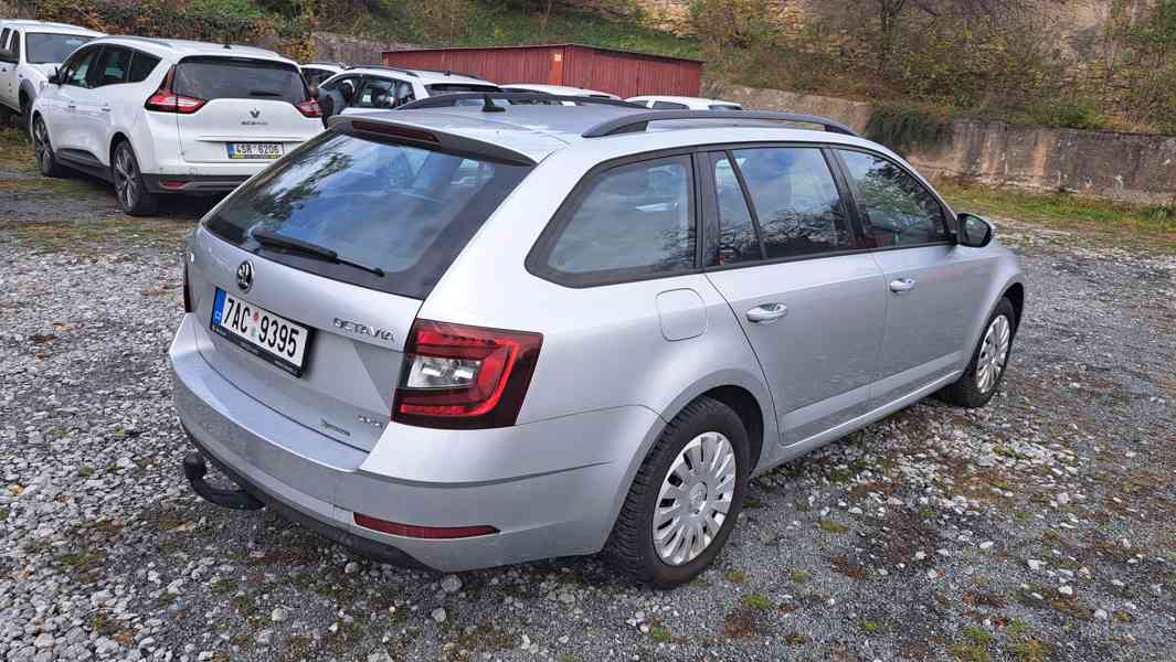 Škoda Octavia kombi 2.0 4x4 - foto 3