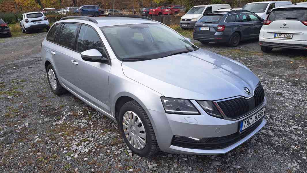 Škoda Octavia kombi 2.0 4x4 - foto 2