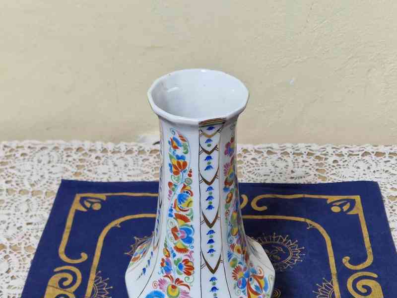 Krásná malovaná větší porcelánová Váza Telč Slavkov - foto 4