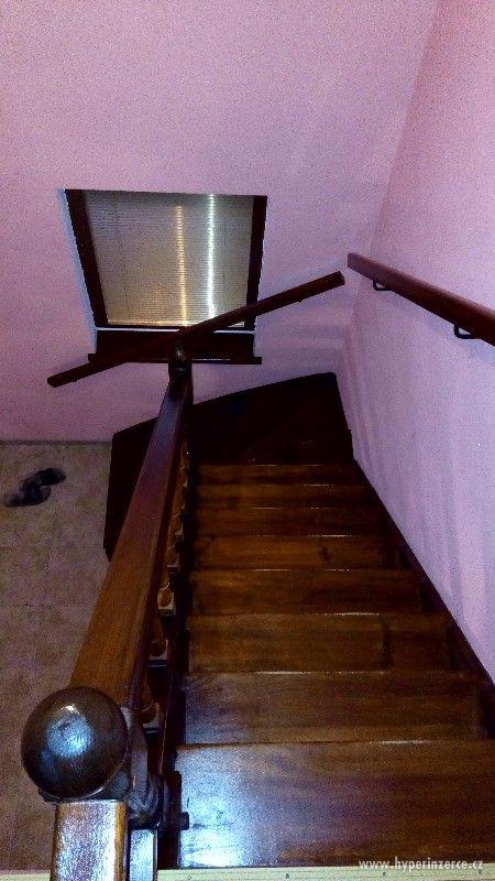 Dřevěné schodiště - foto 7