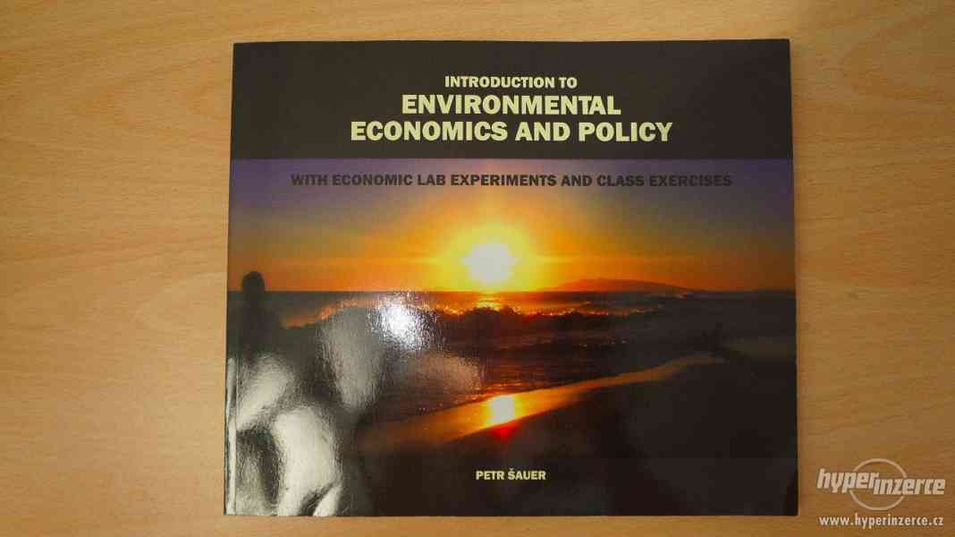 Introduction to Environmental Economics and Policy - foto 1