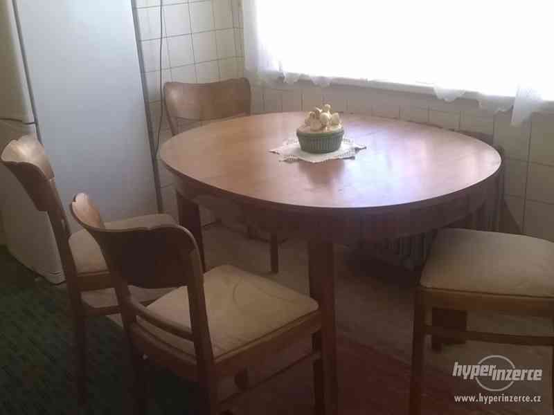 Jídelní stůl a židle 1.republika - foto 1