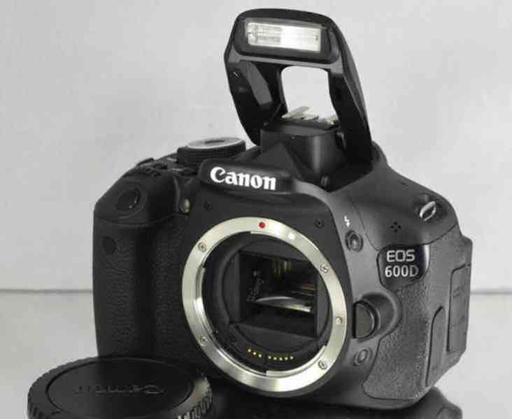 Canon EOS 600D **18 Mpx CMOS / DIGIC 4*Full HDV**  27000 exp - foto 3