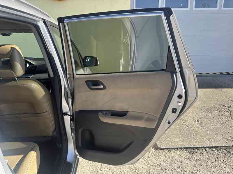 Honda FR-V 1.8i 6-míst/Automat/Tempomat - foto 15