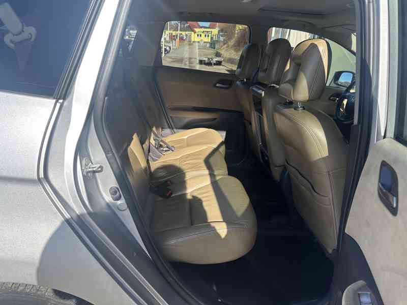 Honda FR-V 1.8i 6-míst/Automat/Tempomat - foto 14