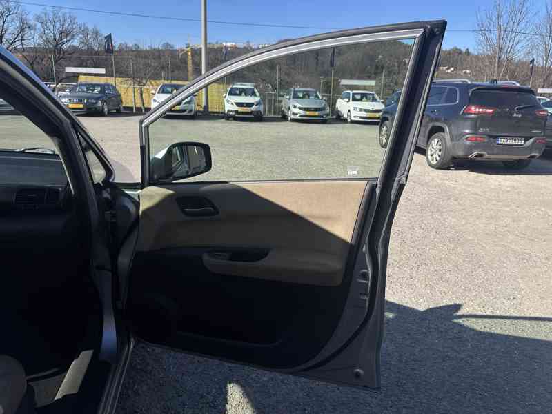 Honda FR-V 1.8i 6-míst/Automat/Tempomat - foto 16