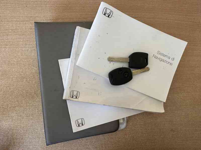 Honda FR-V 1.8i 6-míst/Automat/Tempomat - foto 19