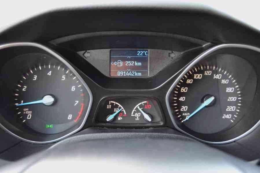 Ford Focus 1.6i 16V Cool&Connect - foto 10