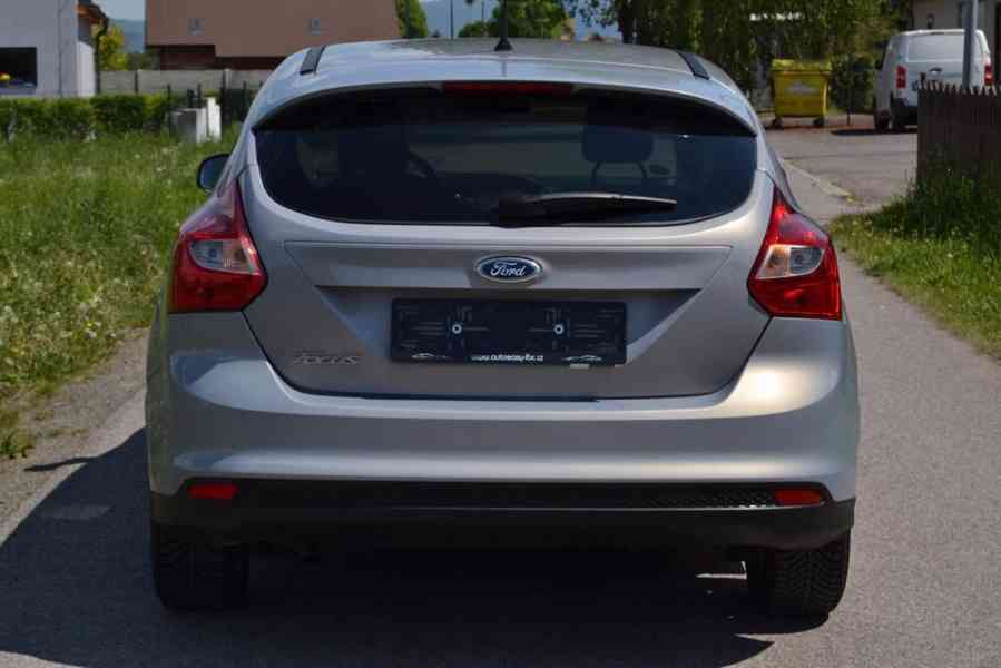Ford Focus 1.6i 16V Cool&Connect - foto 3