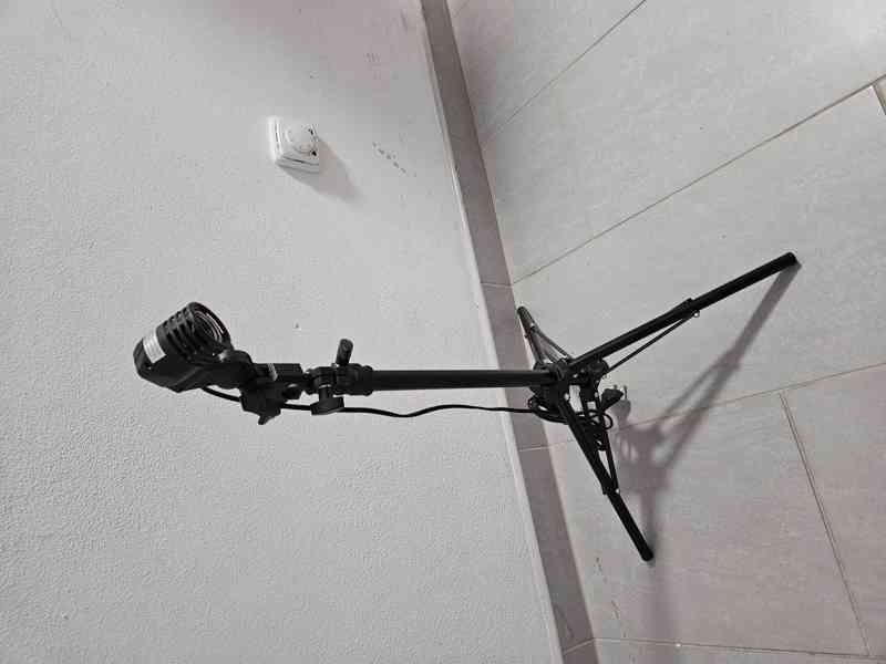 Jeřábový stativ + dva teleskopické stativy  - foto 6