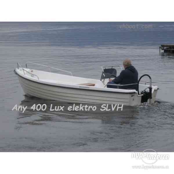 Elektroloď Any 400 Lux - foto 3