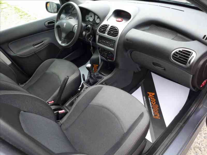 Peugeot 206 1,4 i 16V, KLIMA, ČR - foto 10